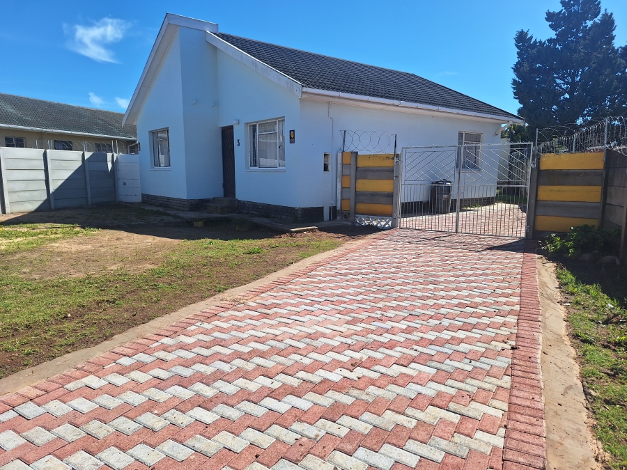 To Let 3 Bedroom Property for Rent in Scheepershoogte Eastern Cape